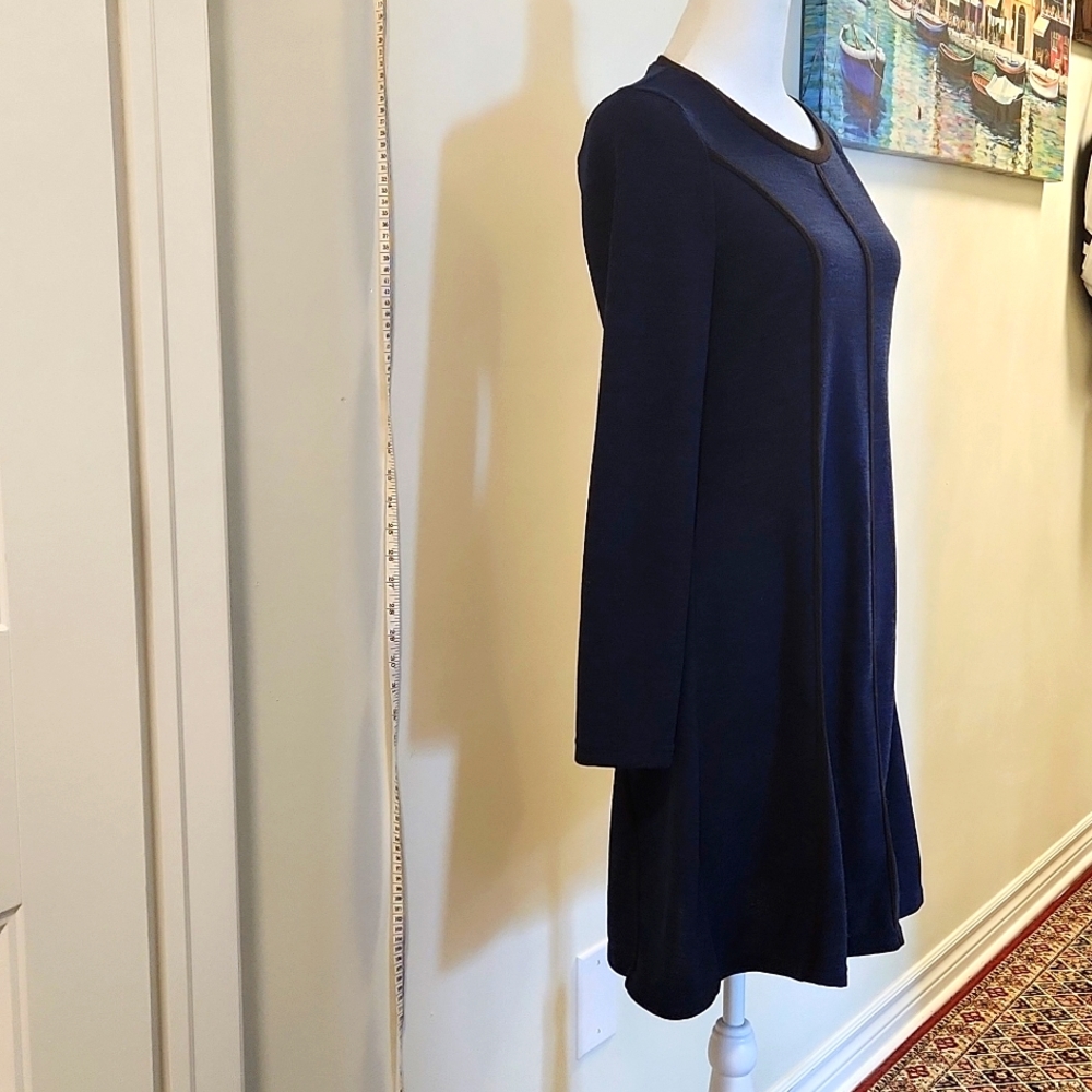 Neesha~ Long-sleeved Panel Trimmed Dress Navy Blue and Black Size M - Picture 4 of 5